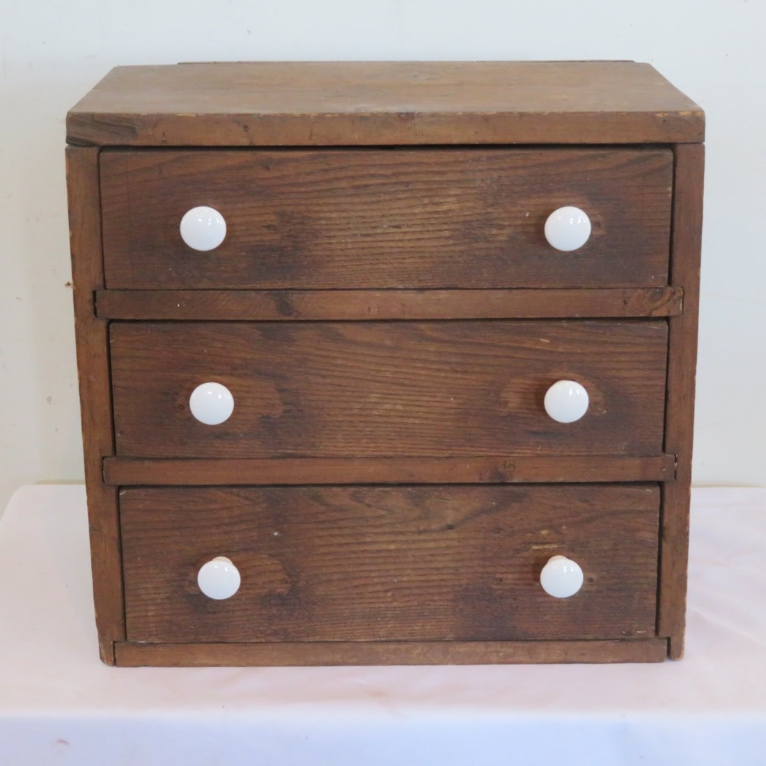 Pine set of 3 drawers: Pine set of 3 drawers, 2 drawers have dividers, 1 drawer is missing the divider, square nail construction, natural patina, 17" x 18" x 10.5"