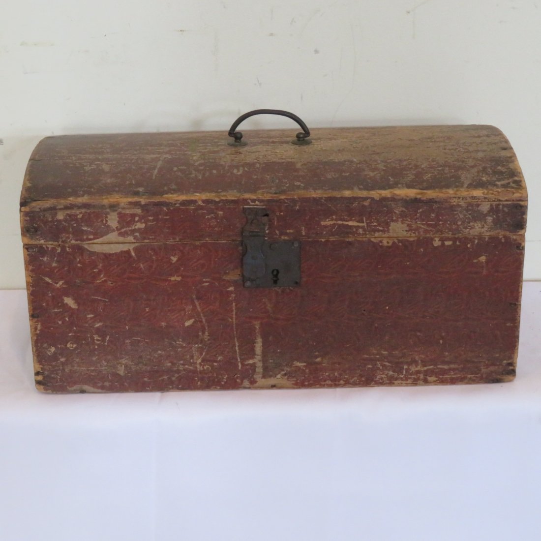 New England vinegar grained dome top box (1 of 5)