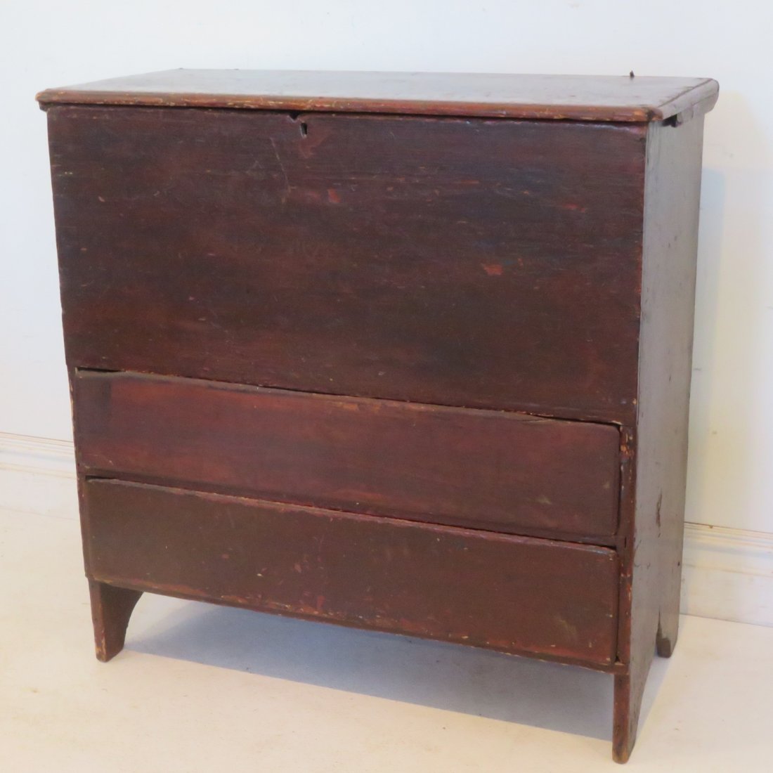 Pine New England 2 drawer blanket chest (1 of 7)