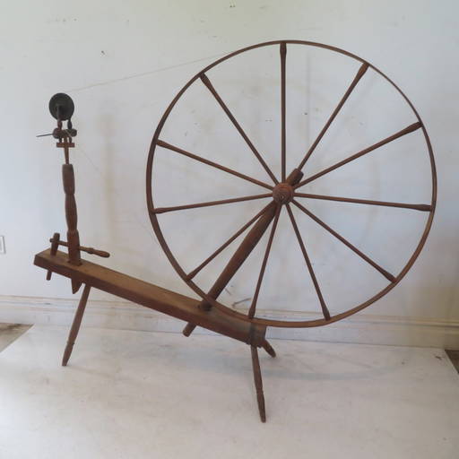 Walking Spinning Wheel