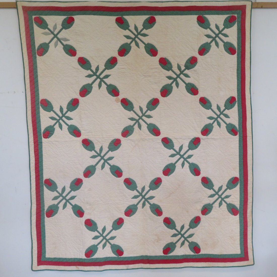 Early applique quilt (1 of 5)
