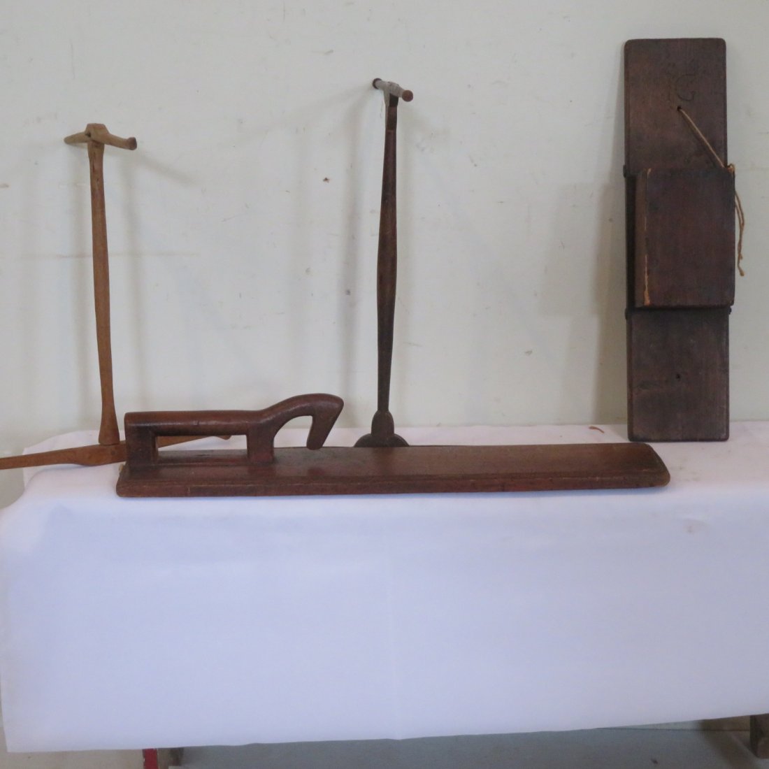 Group of 4 wooden items (1 of 9)