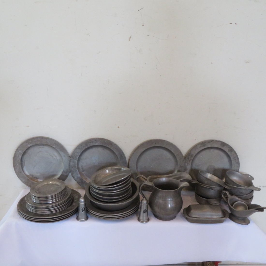 50 pieces of Wilton, Mount Joy, Pa. repro pewter (1 of 4)