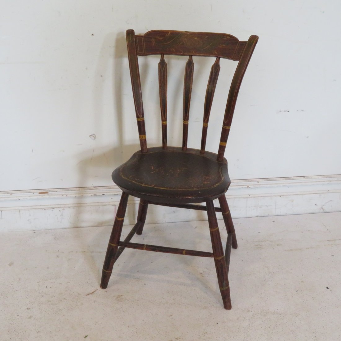 Paint decorated country Windsor chair: Paint decorated country Windsor chair, 32"H, seat is 15" x 16", seat height is 16.5"