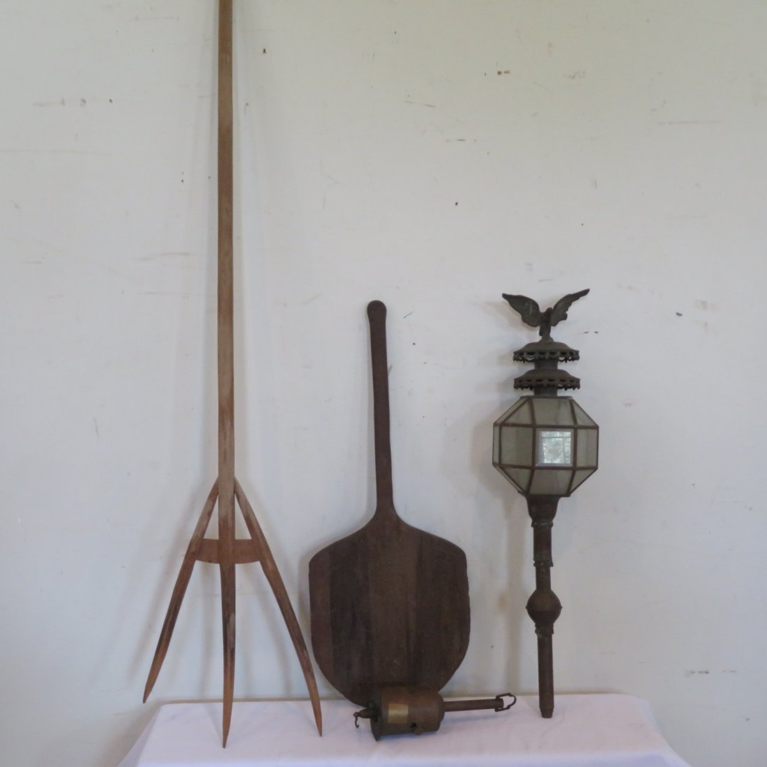 Group of 4 misc items (1 of 6)