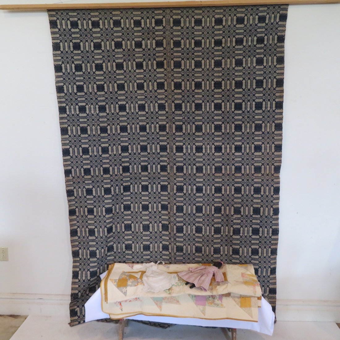 Group of 4 items (1 of 4)