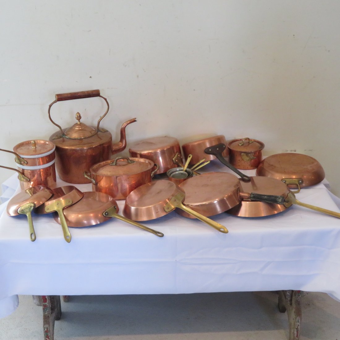 14 pcs of copper cookware (1 of 8)