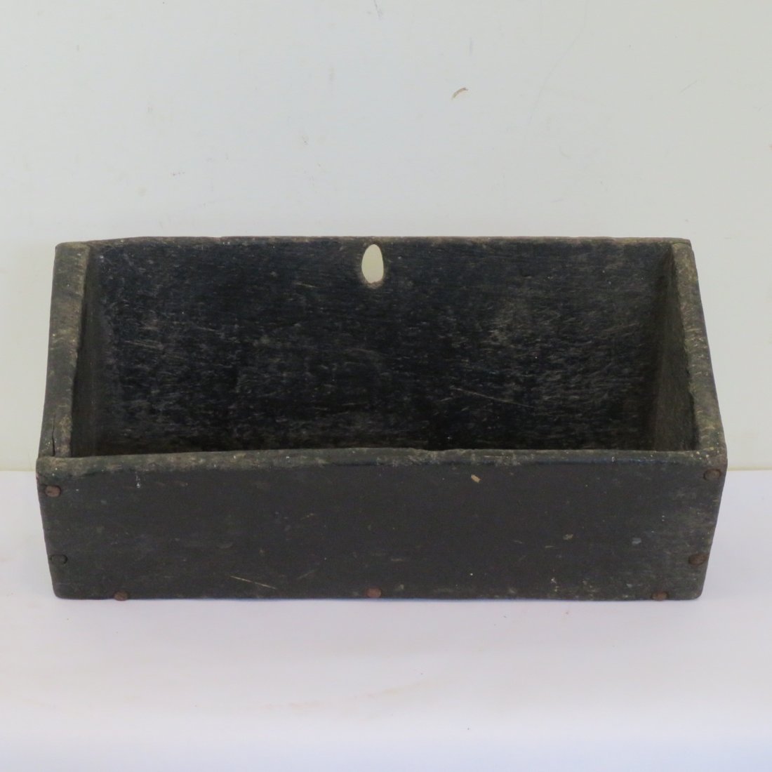 Pine painted wall box (1 of 3)