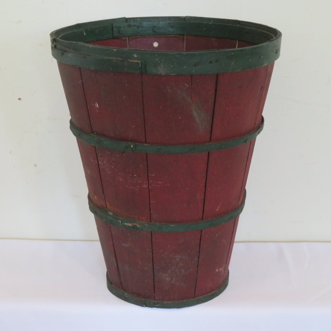 Bushel basket in original red and green paint (1 of 4)
