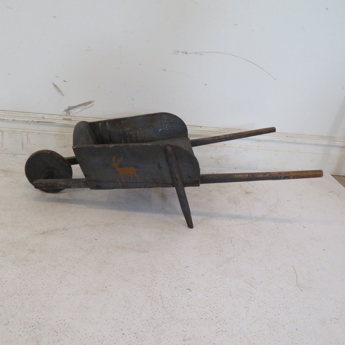 Child painted wheelbarrow w/ deer (1 of 4)