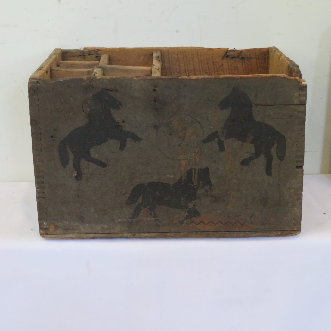 Folk art farrier box (1 of 7)