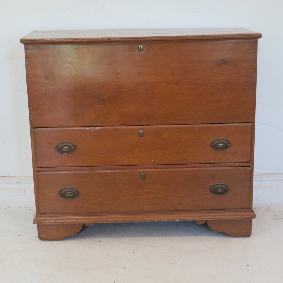 Pine New England 2 drawer blanket chest (1 of 6)