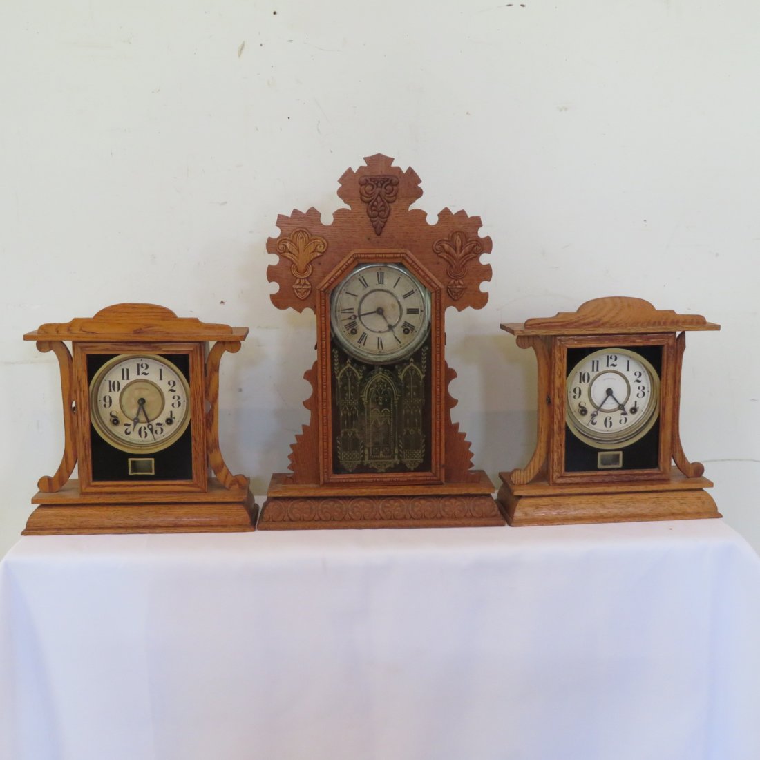 American Ingraham Kitchen Mantle Clocks