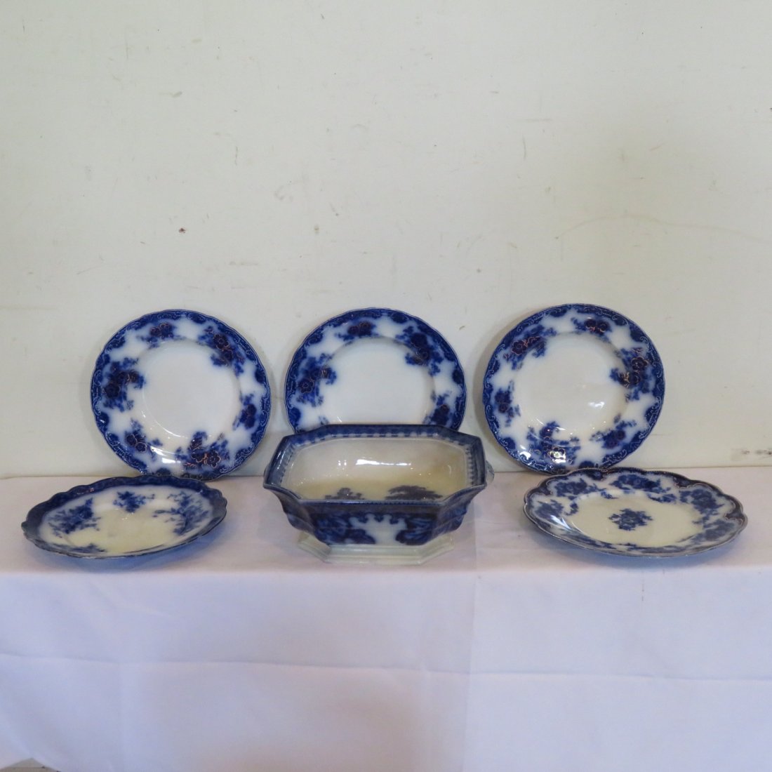 6 pcs of flow blue (1 of 5)