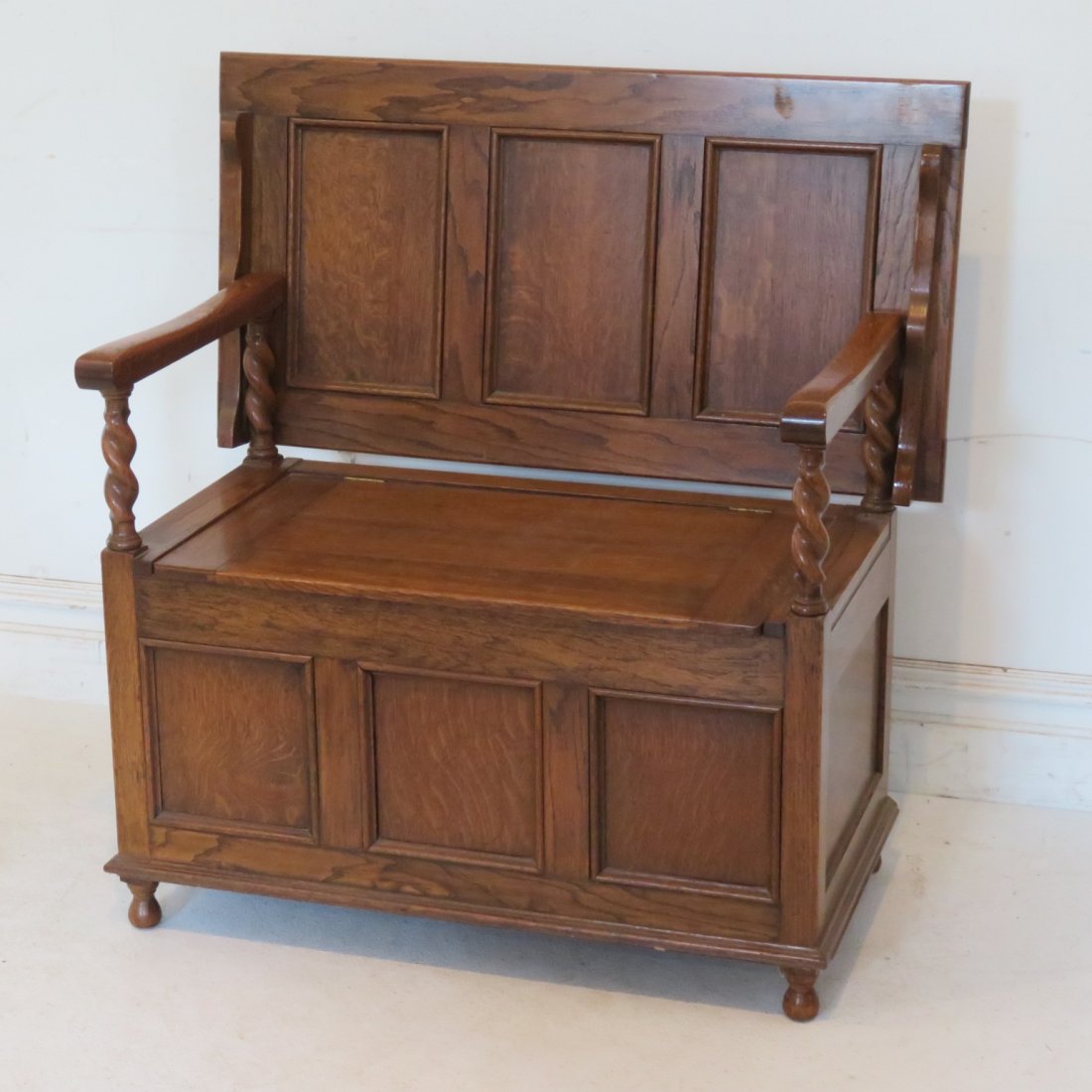 Ca. 1910 oak bench table (1 of 6)