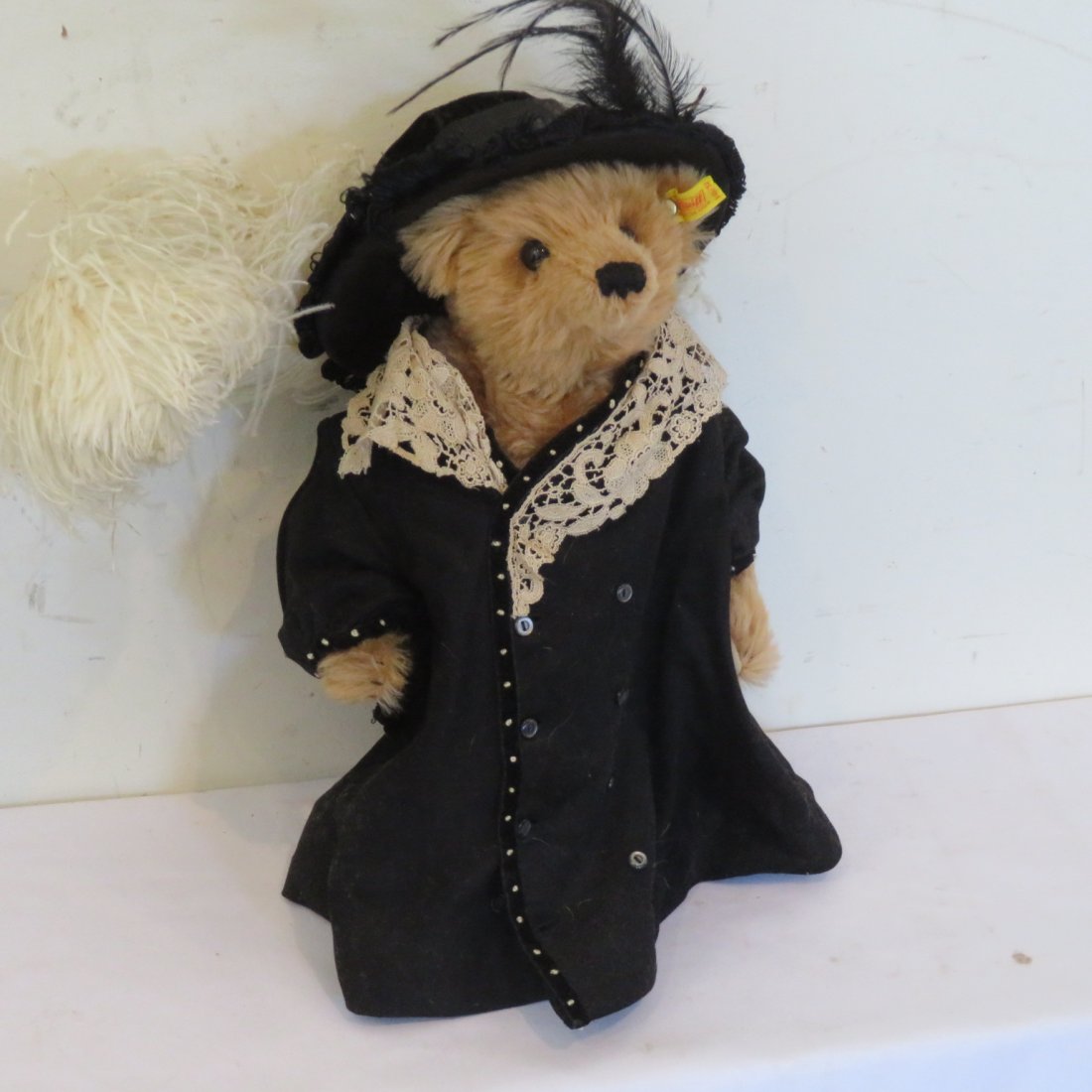 Steiff 13" bear dated 1986 signed on feet: Steiff 13" bear dated 1986 signed on feet, button in ear, glass eyes