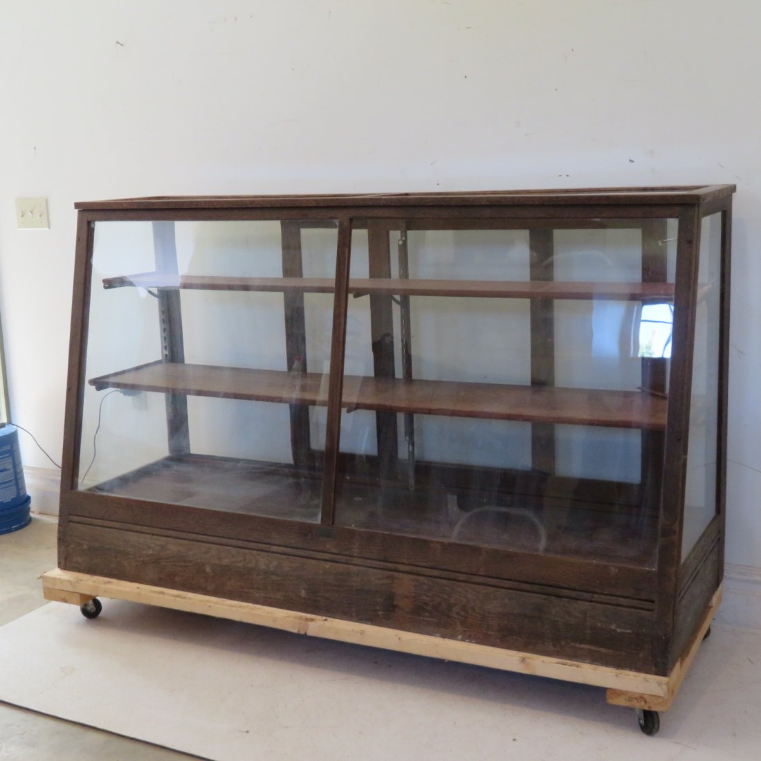 Old general store oak slant front display case (1 of 3)