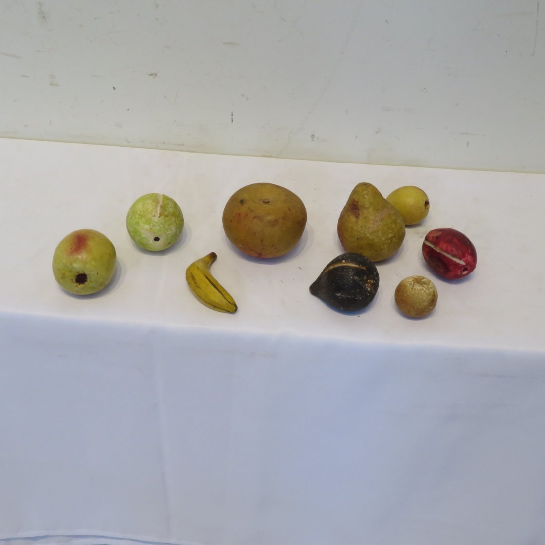 9 pcs of stone fruit (1 of 4)