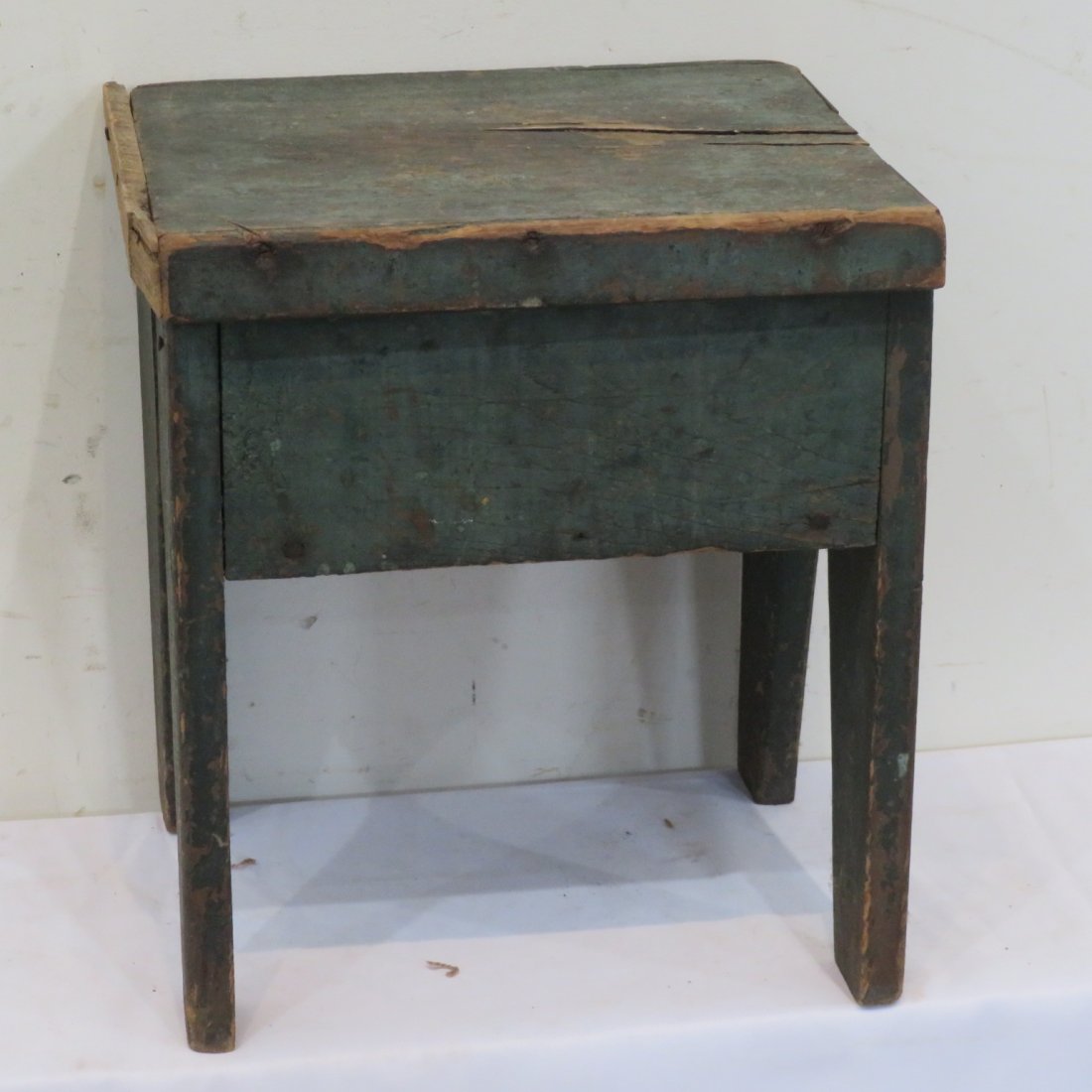 Early shoe shine box in old blue paint (1 of 4)