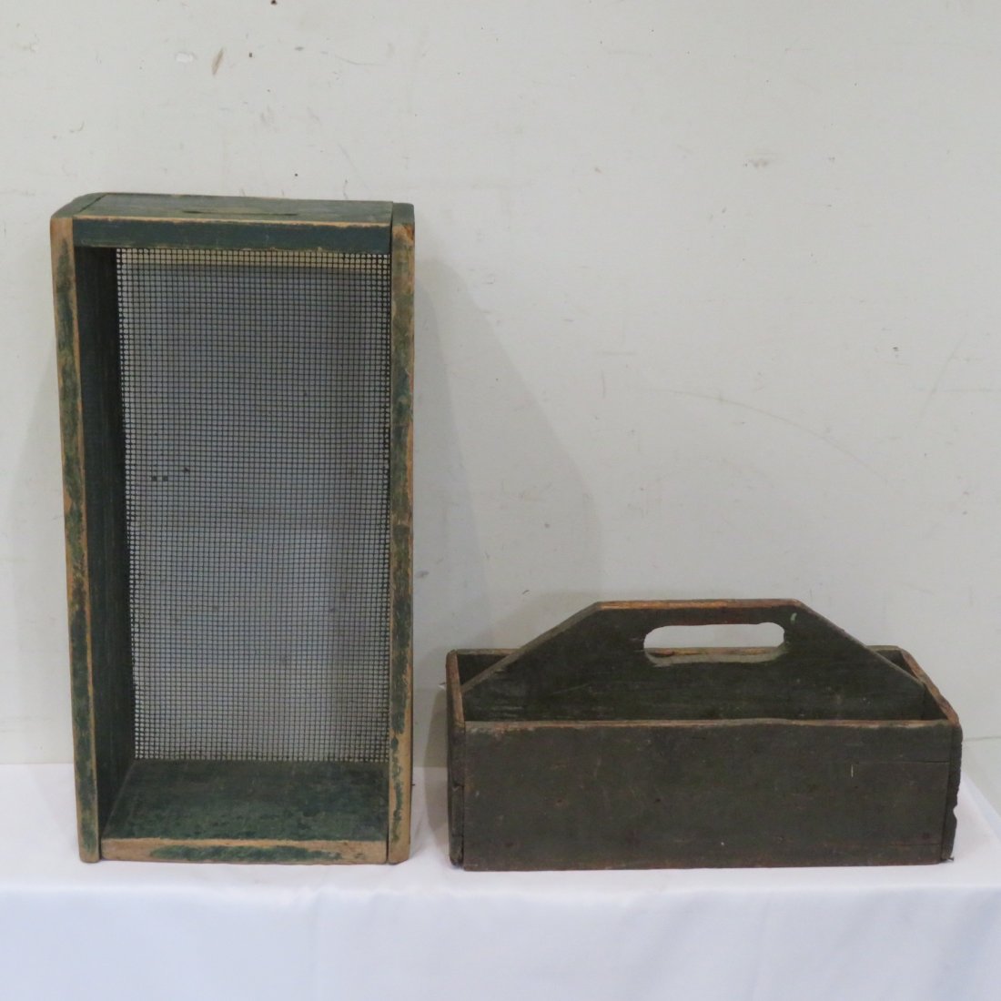 2 painted primitive boxes (1 of 4)