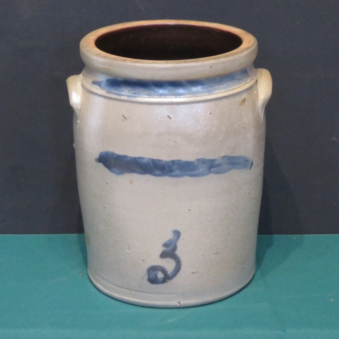 Western PA unmarked 3 gal stoneware jar (1 of 6)