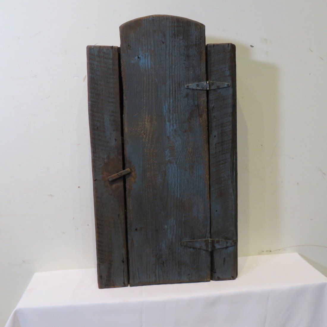 Primitive hanging cupboard in old blue paint (1 of 6)
