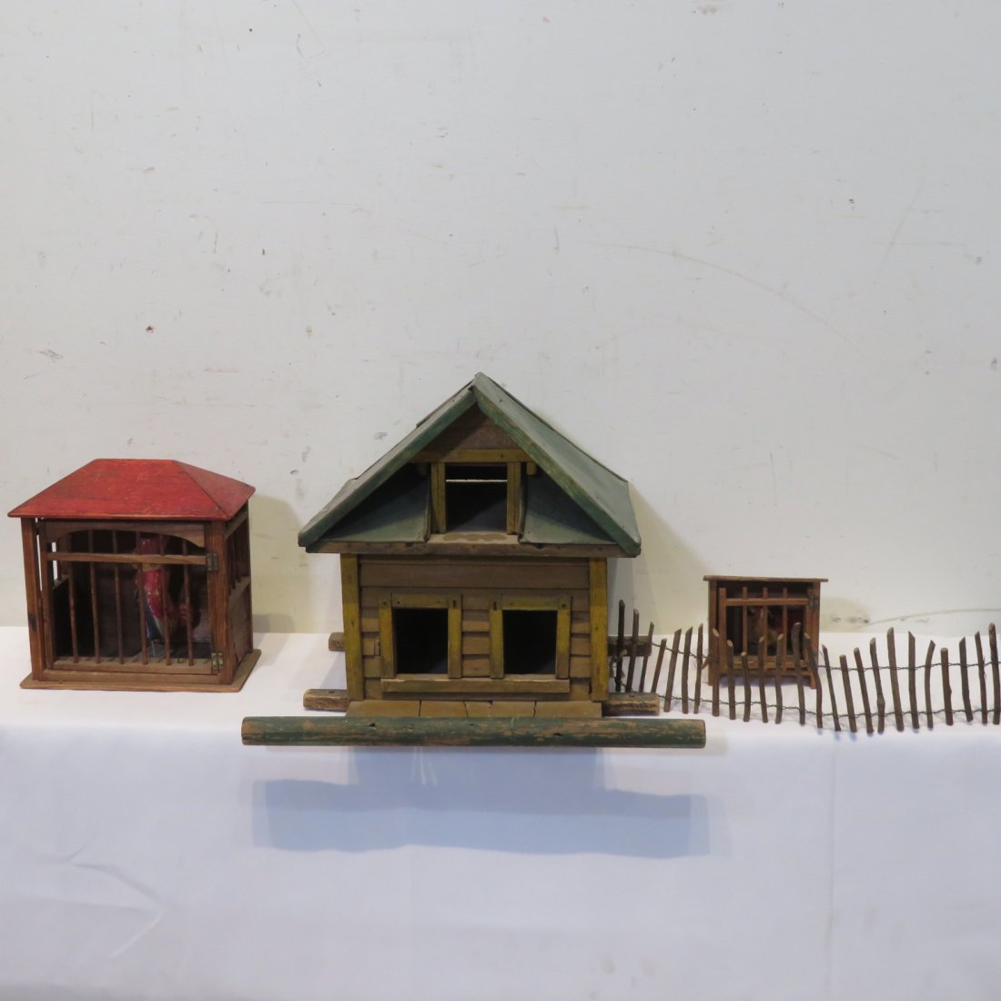 Wood birdhouse and 2 bird cages with picket fence (1 of 5)