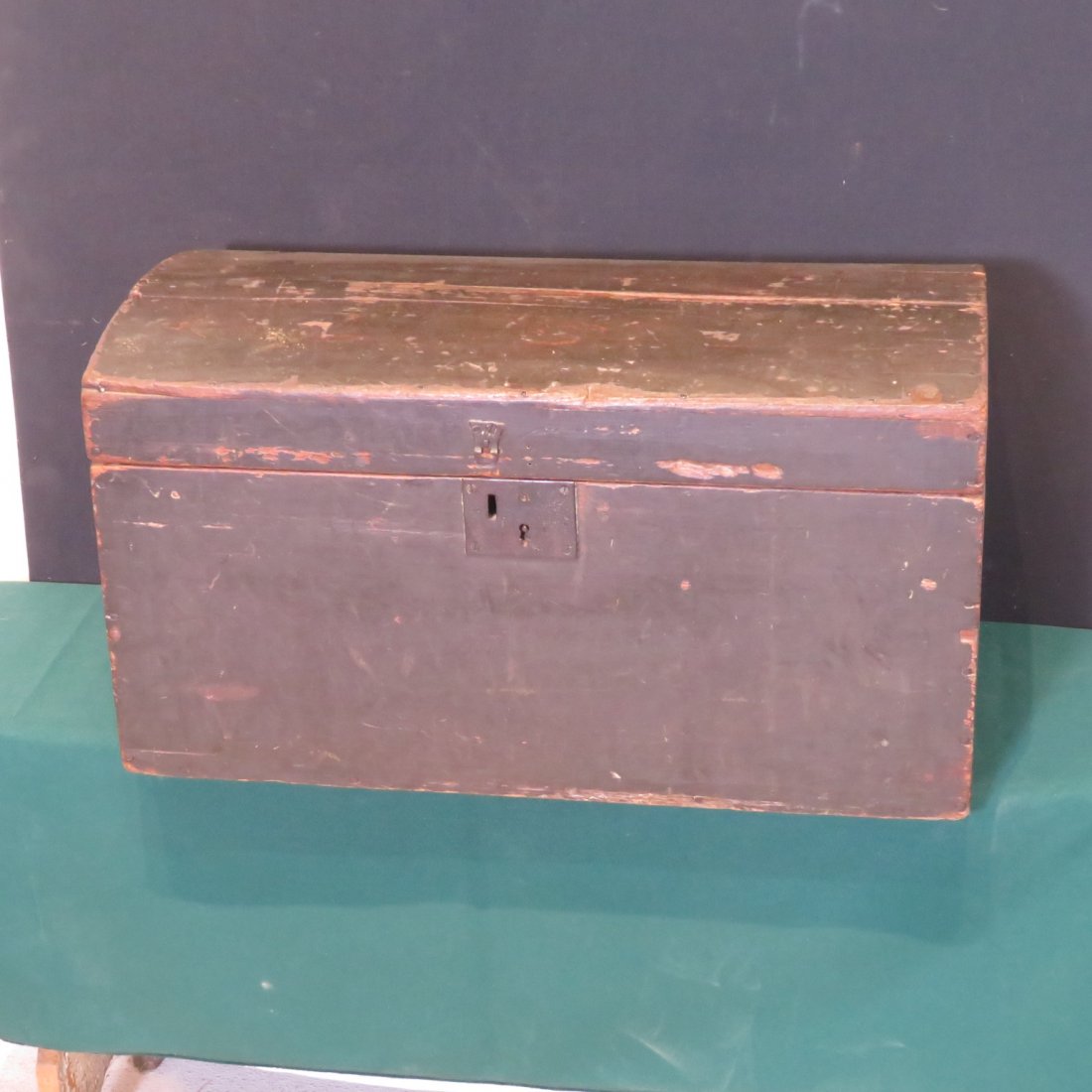 Dark green painted dome top box (1 of 6)