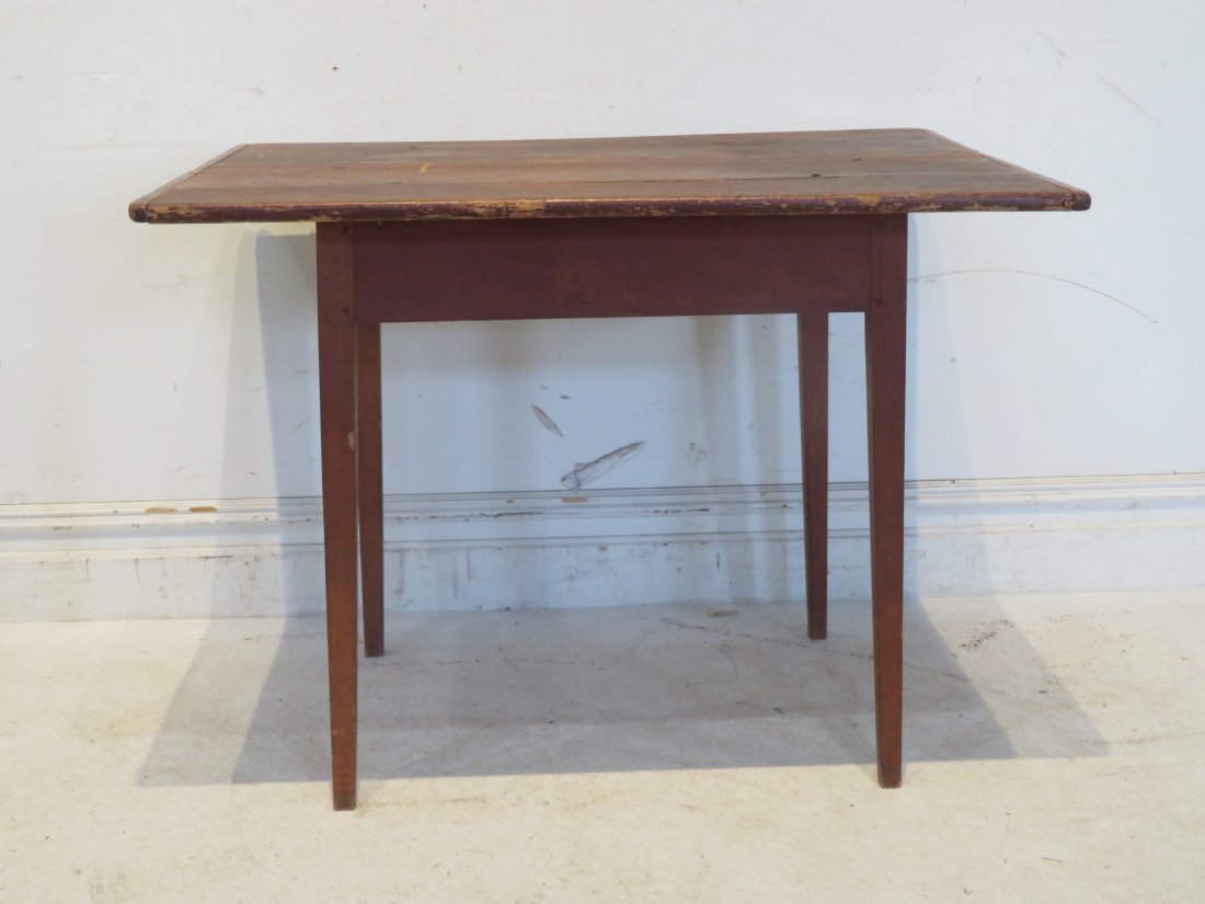 New England tapered leg country tavern table (1 of 5)