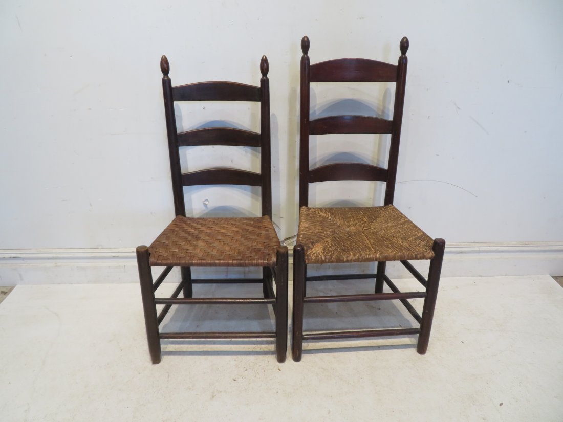 2 Shaker side chairs in old surface (1 of 7)