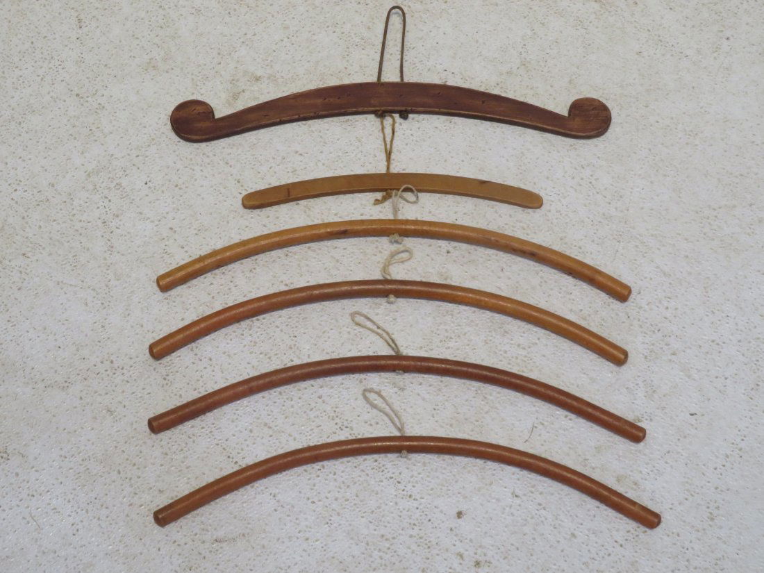 Group of 6 wooden Shaker hangers (1 of 3)
