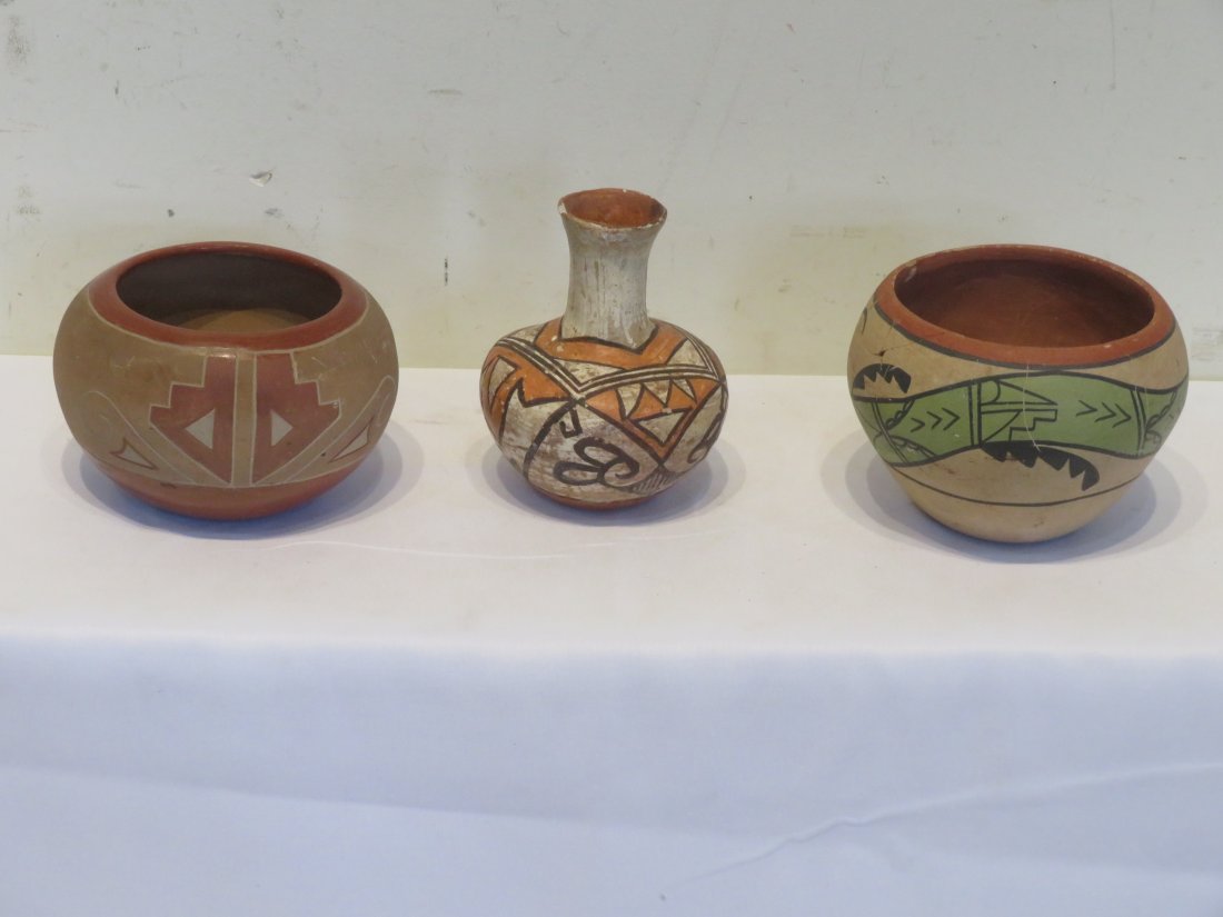 3 pcs of Southwest Indian pottery (1 of 4)