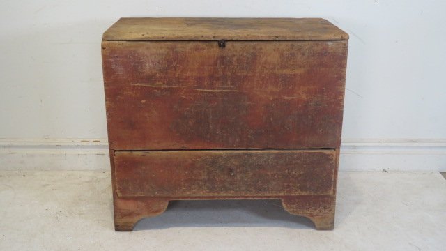 18th century New England pine blanket chest with drawer (1 of 11)
