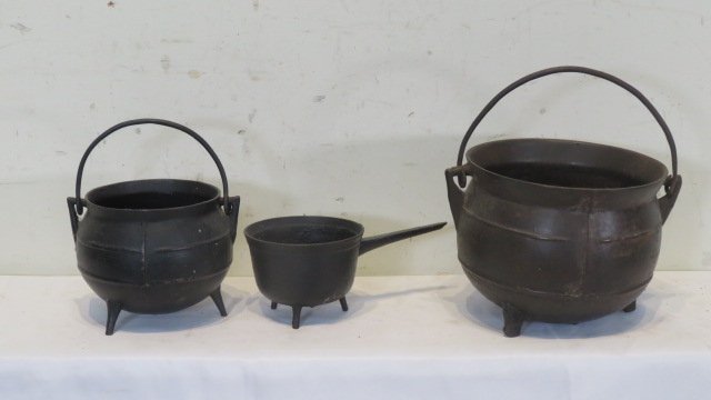 3 wrought iron fireplace pots (1 of 4)