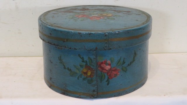 Paint decorated heavy wood 11" pantry box (1 of 5)