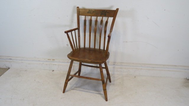 Paint decorated early 19th century arrow back Windsor armchair (1 of 7)