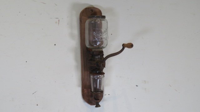 Arcade Crystal #4 wall coffee mill (1 of 5)