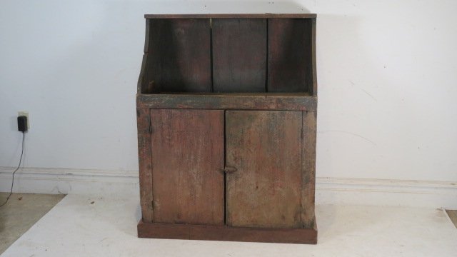 Primitive poplar plank door dry sink in old grungy painted surface (1 of 8)