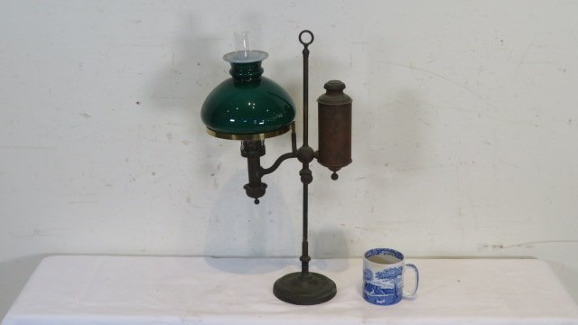 Brass kerosene student lamp (1 of 5)