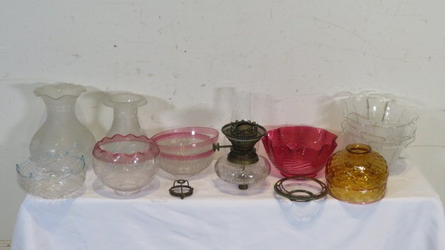 Group of lamp parts (1 of 5)