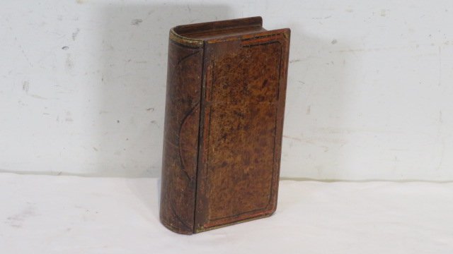 19th century Bible box (1 of 4)
