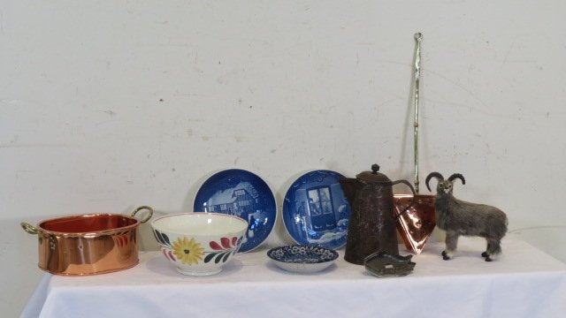 Group of misc. items (1 of 4)