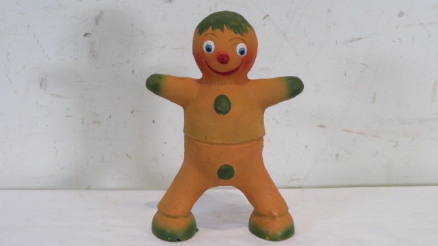 Halloween 2-sided Gingerbread man papier-mache candy container (1 of 5)