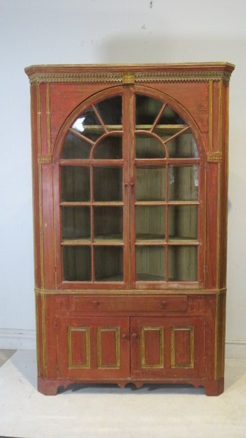 Early 19th century pine arched glass door corner cupboard (1 of 9)