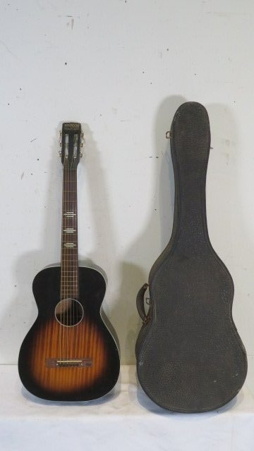 Vintage Bronson 6 string guitar 1940/50's from Detroit, MI with case (1 of 9)