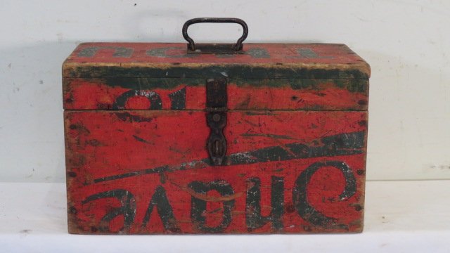 Mid-20th century toolbox made from old "Burma-Shave" advertising signs (1 of 7)