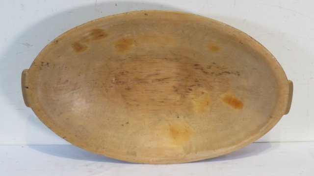 Maple 27"L dough bowl (1 of 3)
