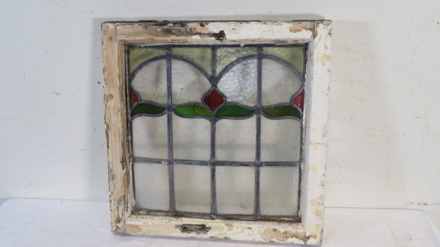 Period leaded stain glass window in green and red design (1 of 5)