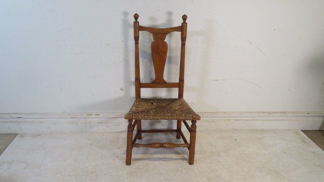 Early Queen Anne maple side chair with rush seat (1 of 5)