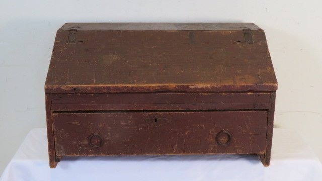 Pine 19th century counter desk in old red painted surface (1 of 6)